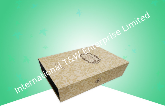 주문 편평한 팩 디자인 마분지 선물 상자, 돋을새김을 가진 장식적인 선물 상자 online manufacture